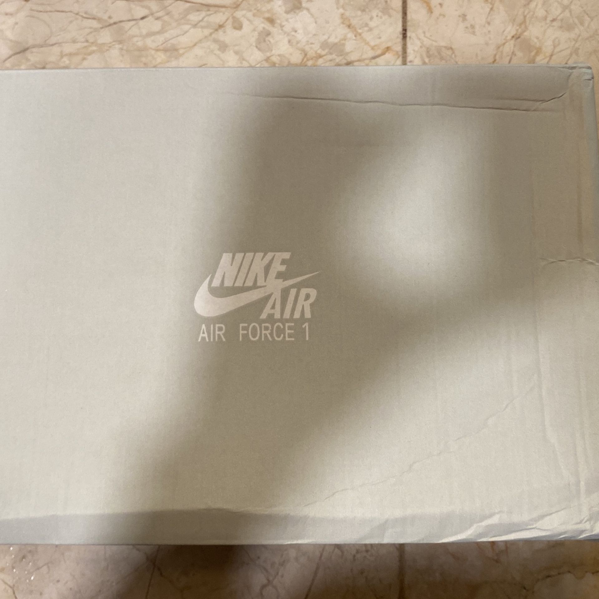 Nike AirForce 1