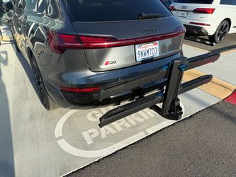 RockyMounts Guide Rail hitch bike rack