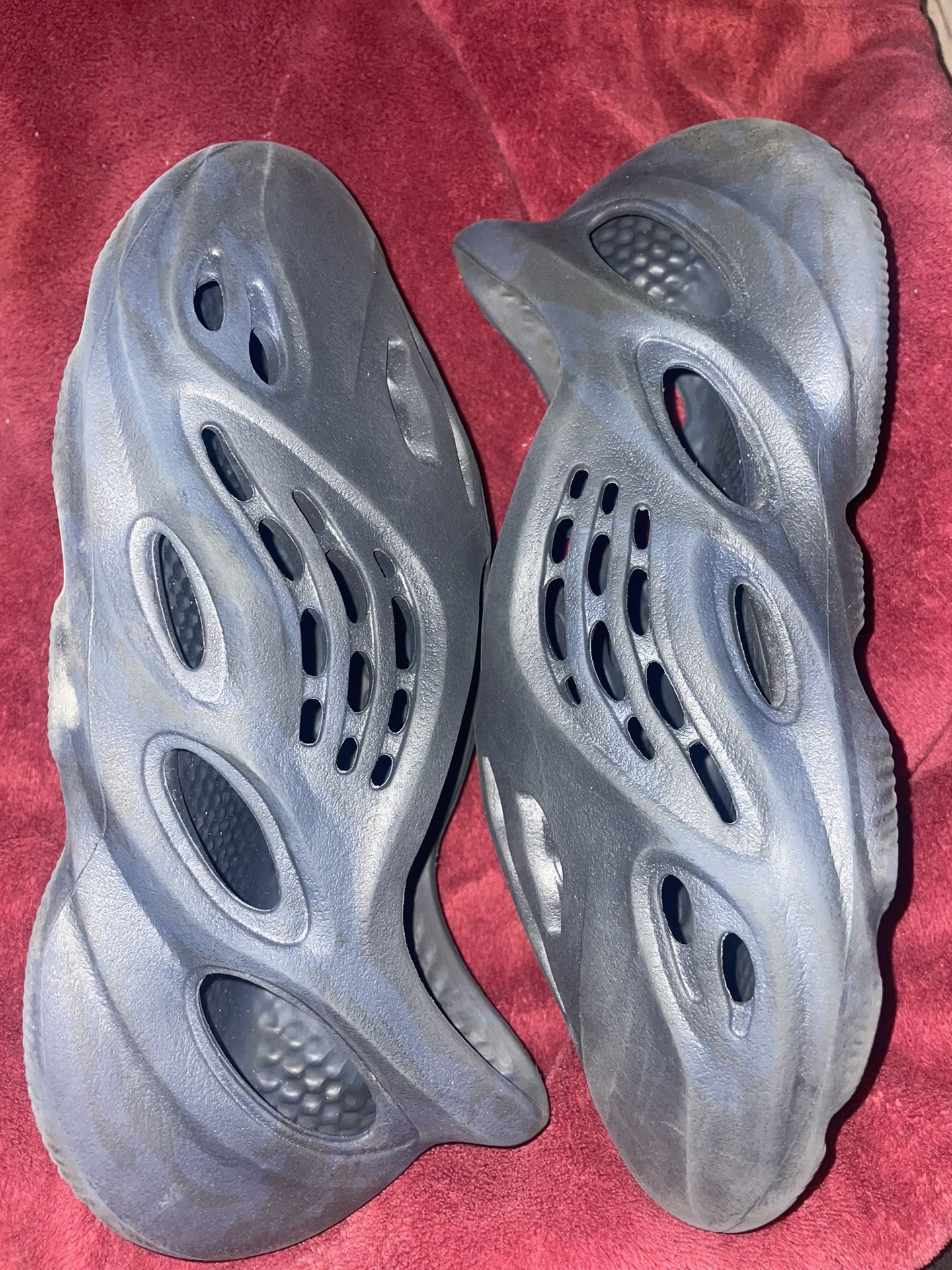 Yeezy Foam Runner Mineral Blue 