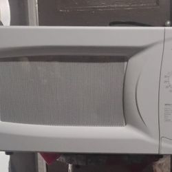 Magic Chef Microwave 