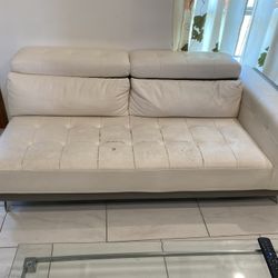 Sala De Piel