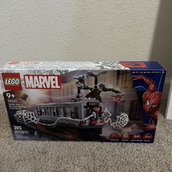 LEGO MARVEL Spider-Man 2 train set