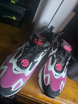 Size 10 women's Nike