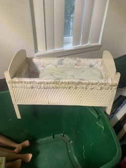 Vintage Baby Doll Crib