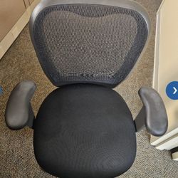 Office rolling Chairs!! 17+ Available