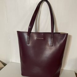 Michael Kors Bag- Very Nice