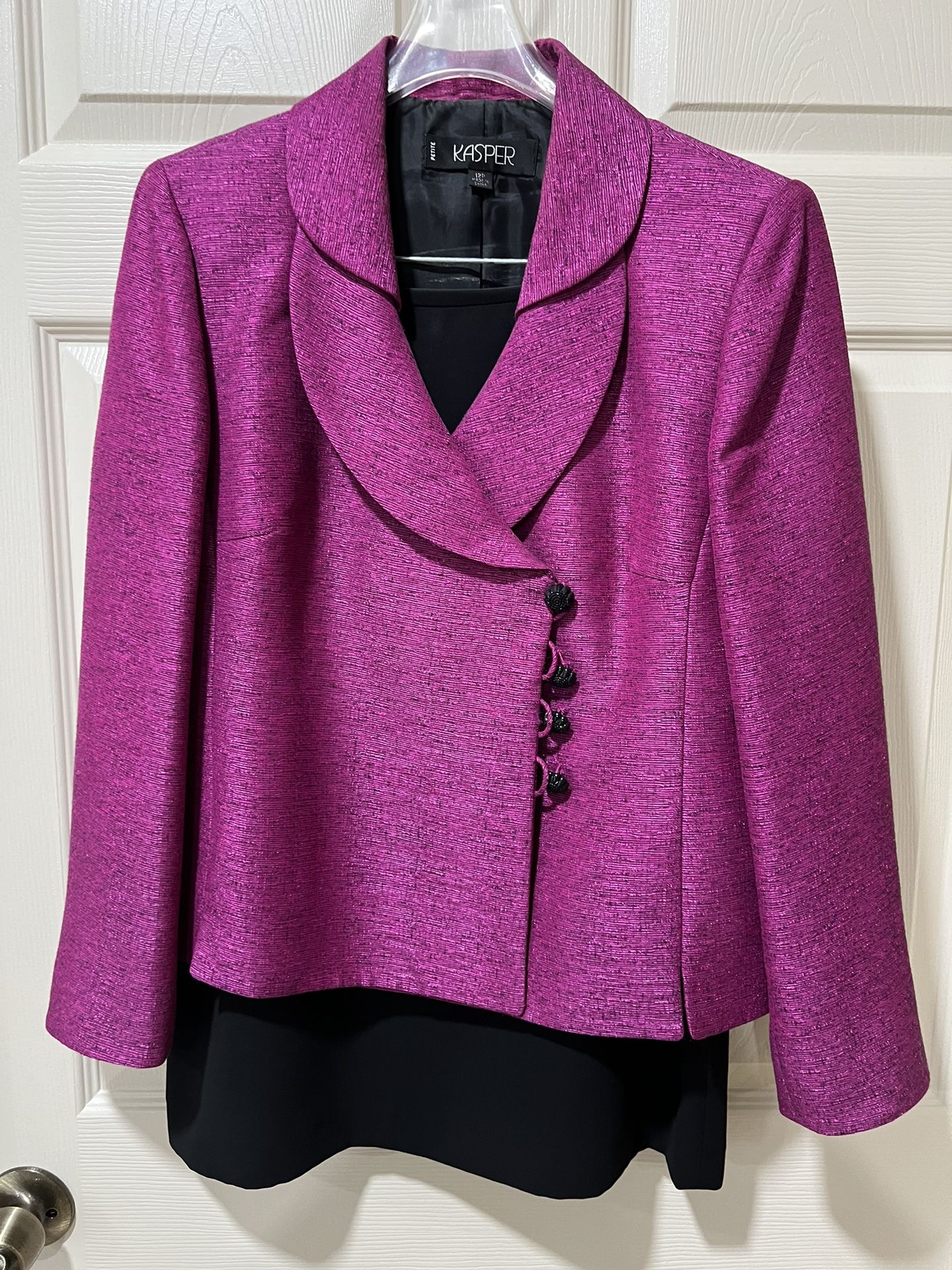 Women’s Executive Suit