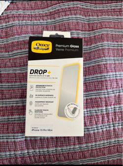 iPhone 15 pro max case & screen protector