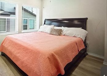 King Bed frame And Temperpedic Mattress