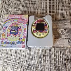 Tamagotchi Mix Sanrio Version