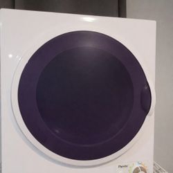 Panda Portable Clothes Dryer – 1.5 cu.ft.