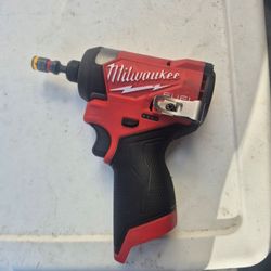 Milwaukee stubby