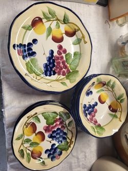 NorthCrest Home navy blue floral dishes set 4 dinner plates, 4 large salad bowls, 4 dessert plates