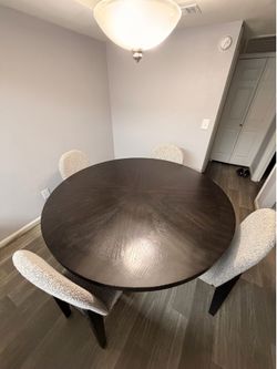 Dinning table