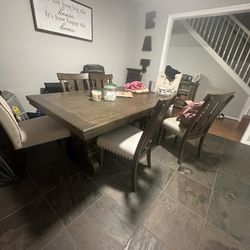 Dining Table And Chairs 