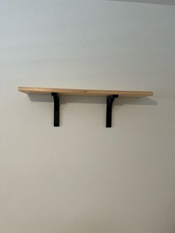 Floating Wood Shelf with Black Brackets