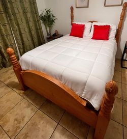 Bedroom set