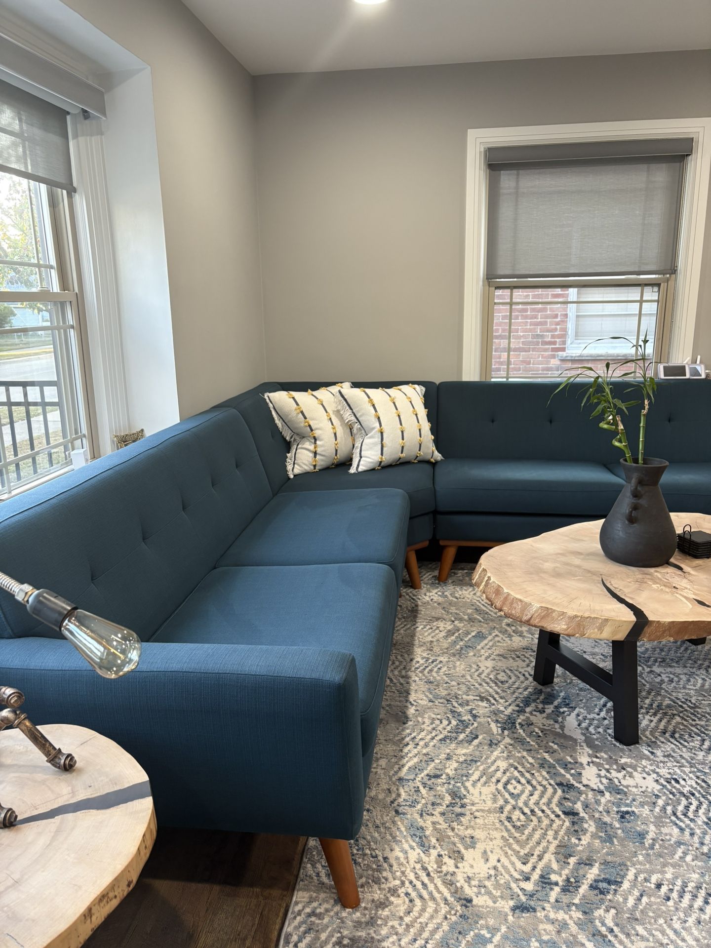 corner set