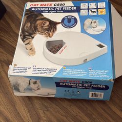 Cat Mate 5 Meal Cat Feeder
