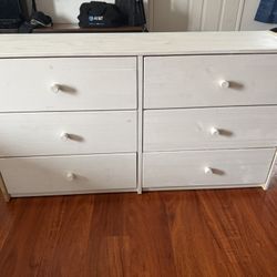 ( Need 2 Flat Screws)- White 6-drawer dresser