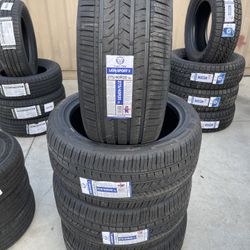 BRAND NEW SET OF TIRES 275/40r20 275/40/20