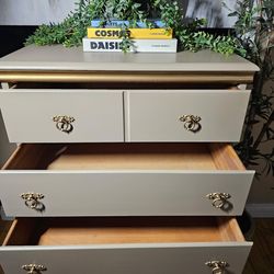 Vintage Dresser DoveTail drawers