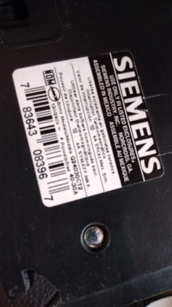 Siemens Q24030CT2 Quadplex Circuit Breaker 2-Pole 40/30 Amp 120/240V T &KYua