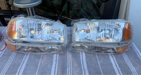 00-06 GMC Yukon Sierra Chrome Amber Reflector Headlights Parking Lights