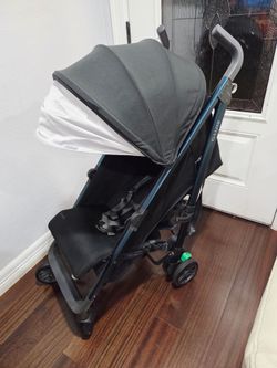 UPPAbaby G-Luxe Lightweight Umbrella Stroller