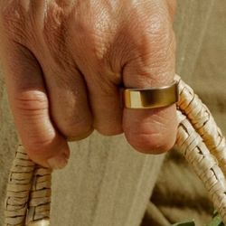 Brand New In Box Rose Gold Oura Ring 