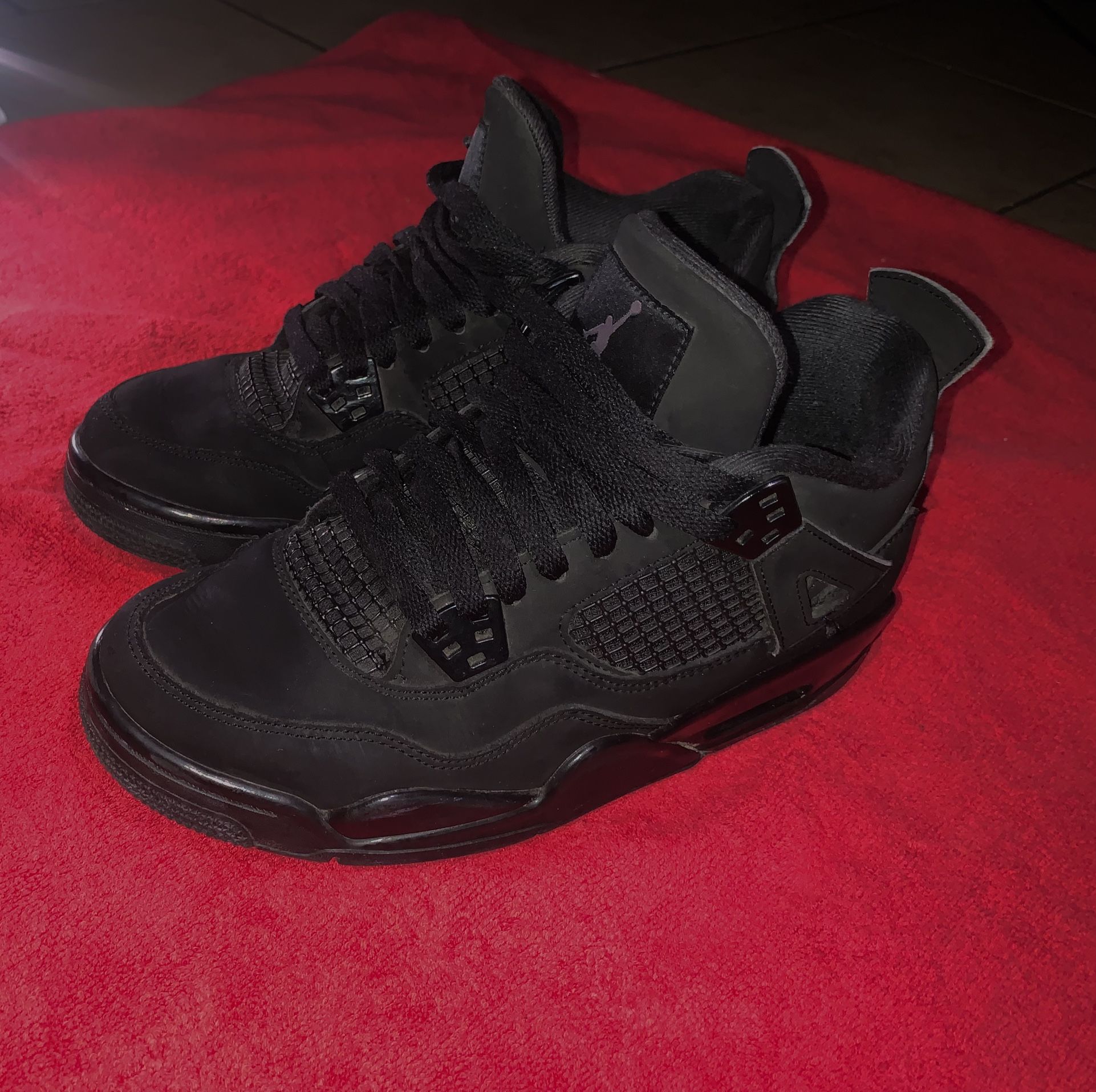 Jordan 4 Black Cat 