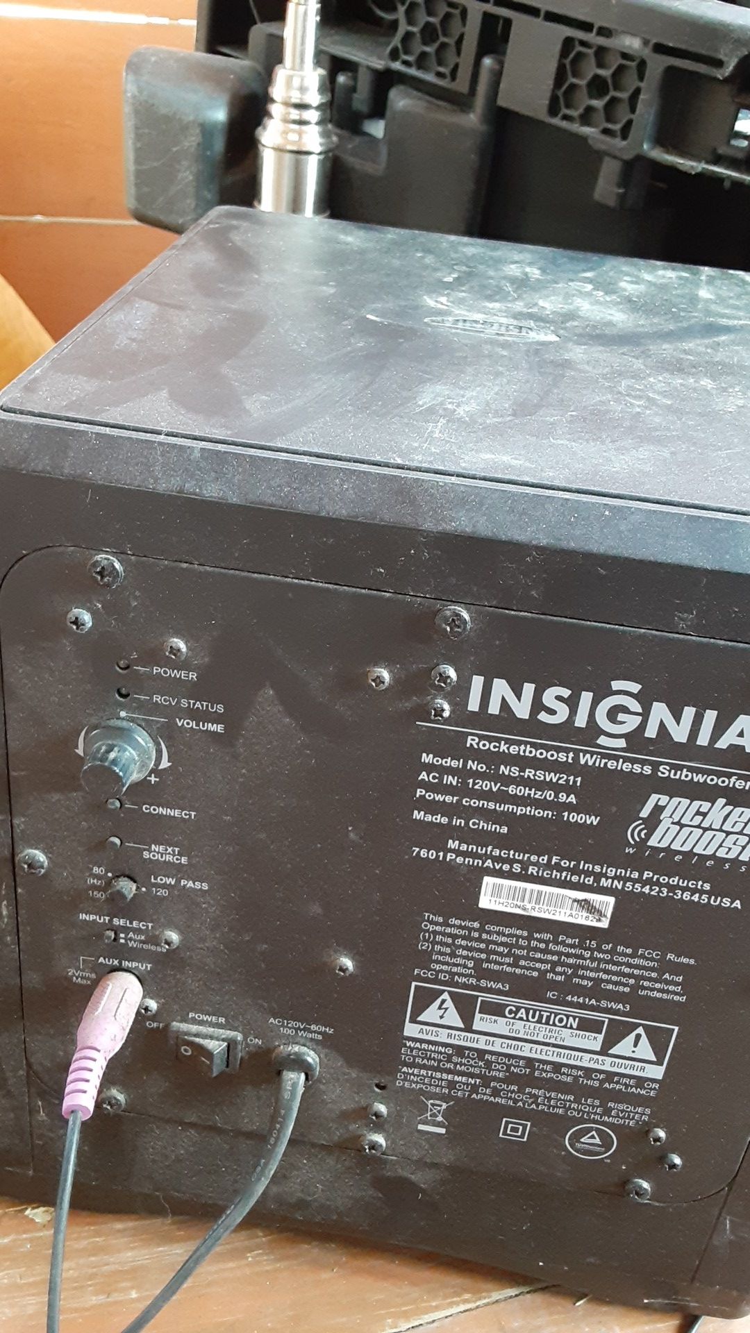 ROCKETFISH KSS12_120_1000U AC DC ADAPTER 12V 1A I.T.E POWER SUPP - Foto 3