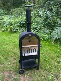 Wood fired Pizza Oven