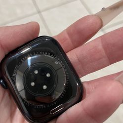Apple Watch Series 7 iCloud Locked