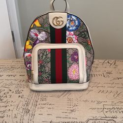 Gucci GG Supreme Flora Small Ophidia Backpack