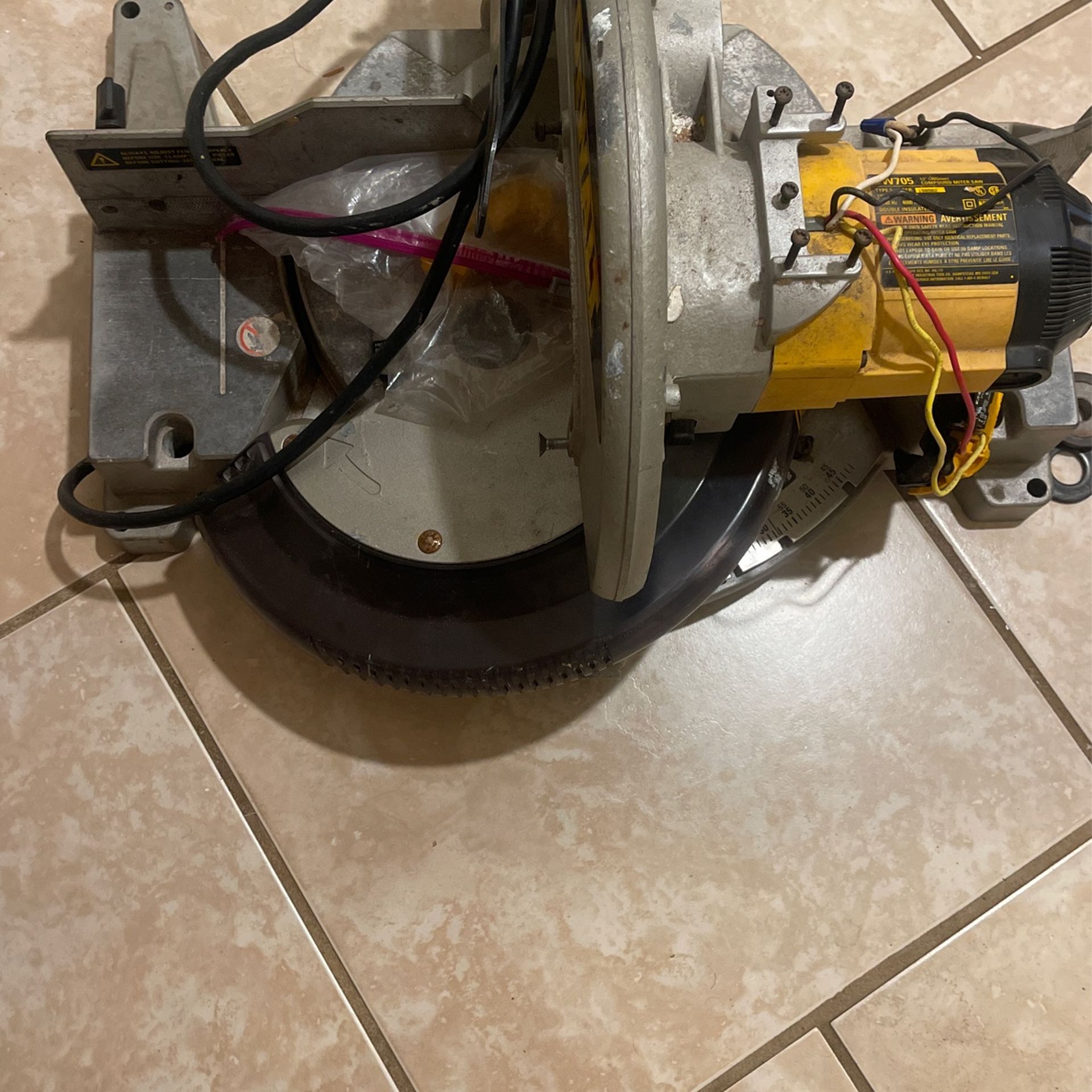 Dewalt Chop Saw 