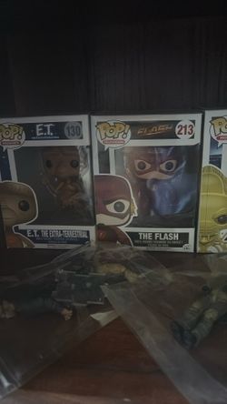 FUNKO POPS 