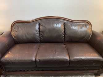 Living Room Set With Tables