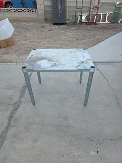 Brand New Restaurant Kitchen Sheet Metal Small Table