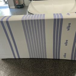 Vibe 12” Gel Memory Foam Mattress Twin Xl Like New!