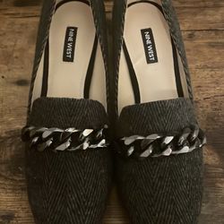 Nine West wrapped heel shoes