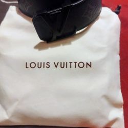 Lv Belt  Size 28 To 30 All Black