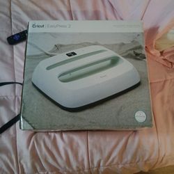 Cricut Easy Press 2  12x10