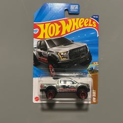 Hotwheels  ZAMAC (17’ Ford F-150 RAPTOR)