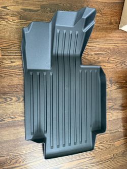 Tesla Set 3 Weathertech floor mat’s