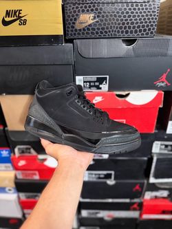 2025 Jordan Black Cat 3s size 9.5 USED But Clean