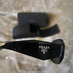 Prada Sunglasses 🕶️ Authentic
