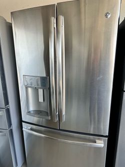Ge Fridge Good condition