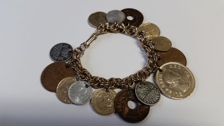 Vintage real coin charm bracelet - excellent