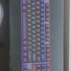 Kamara Mechanical Gaming Keyboard 